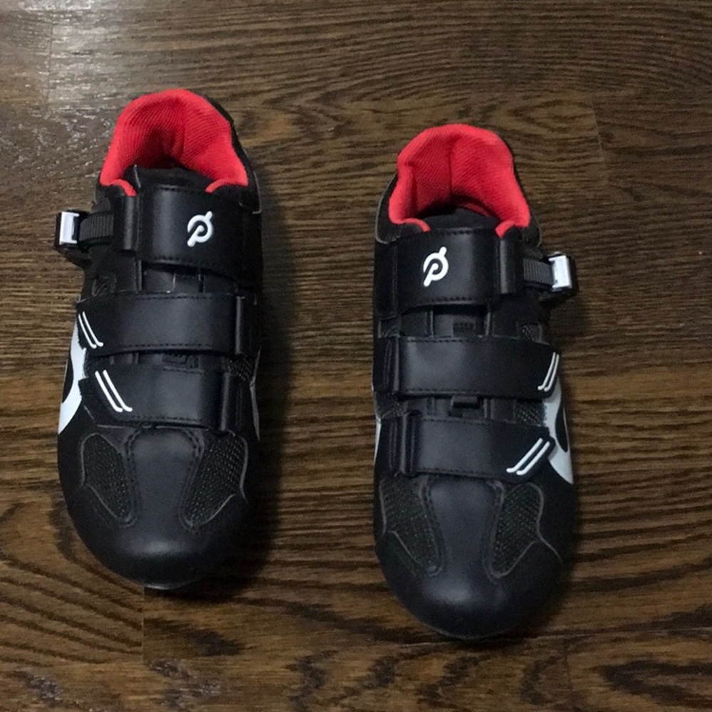 Size 39 (7.5) Peloton Cycling Shoes